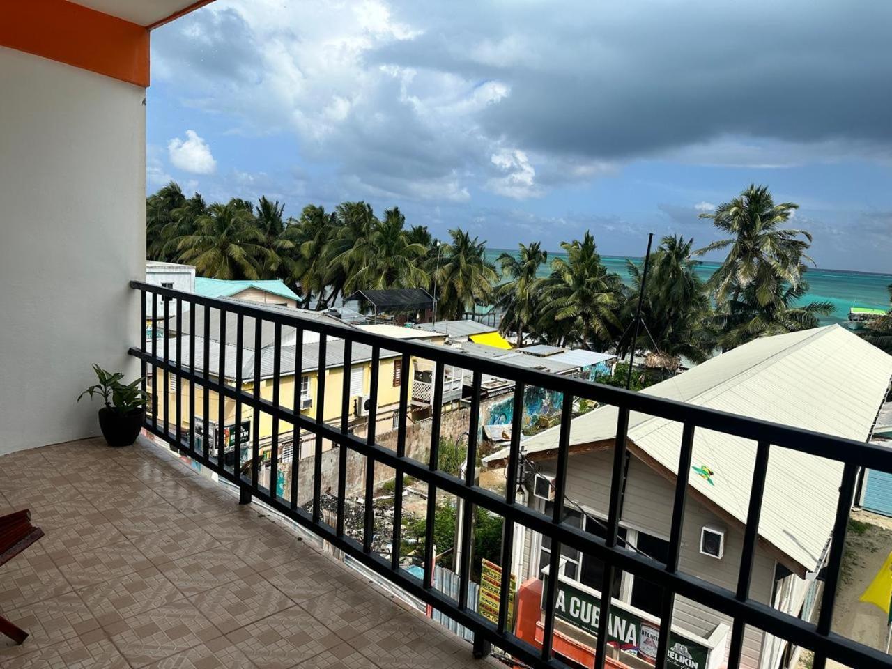 Enjoy Hotel Кайе Колкер Екстериор снимка